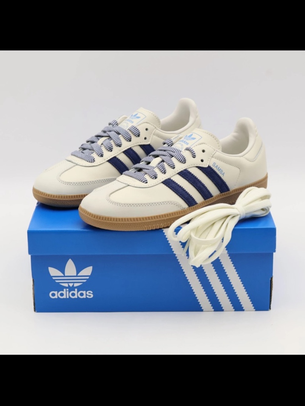 LOOKING FOR Adidas Samba OG "Off White Dark Blue clear sky
